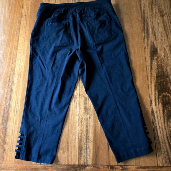 Slim-sation Women's 18 Black Pullon Capris Lattice Side Split Hem Stretch - Picture 8 of 10